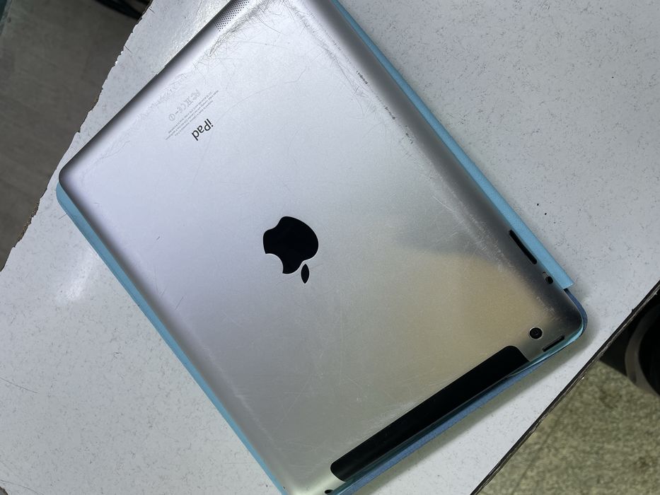 Продам ipad в хорошем состоянии