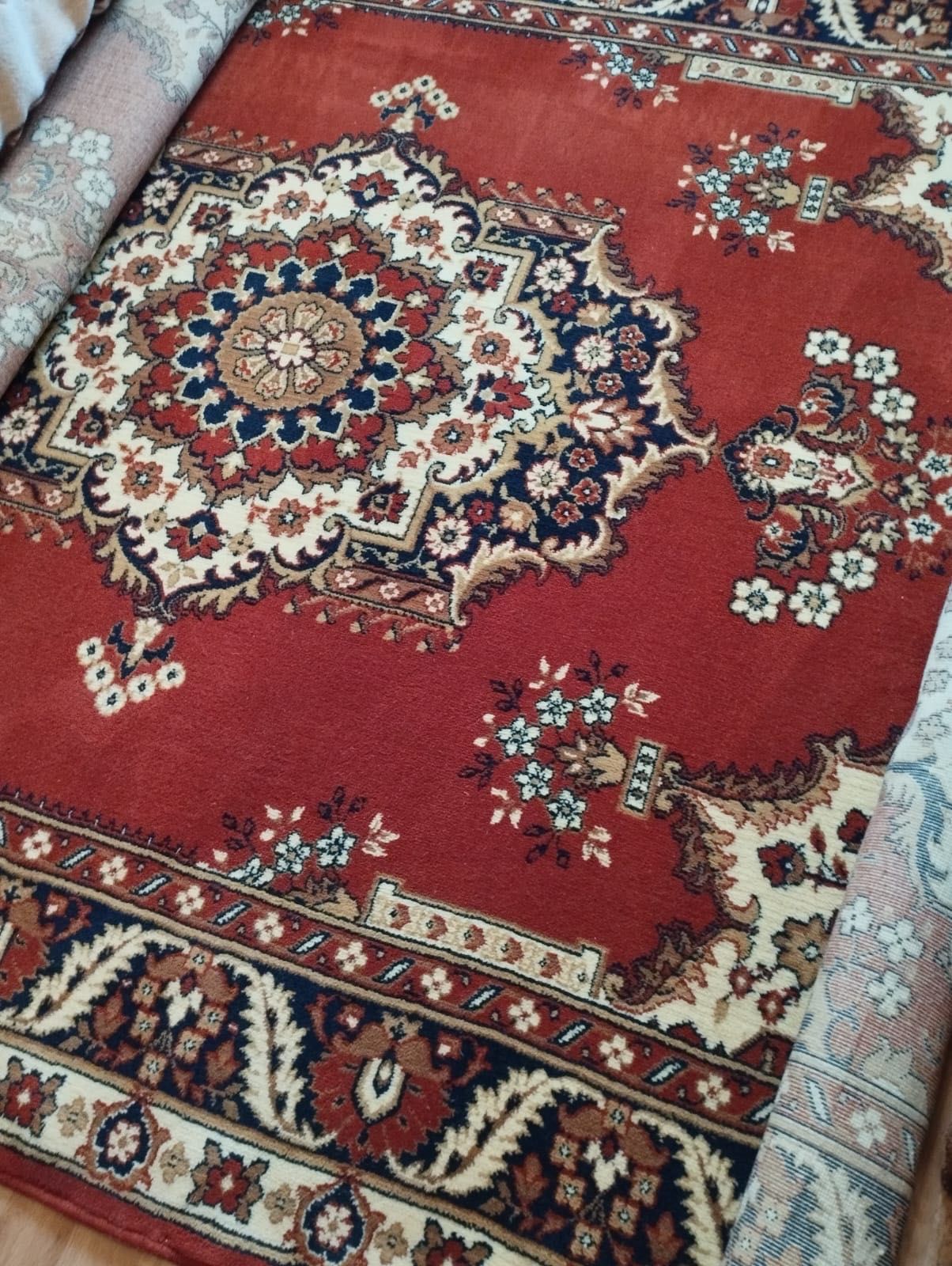 Ковер, палас  2*3 м шерсть