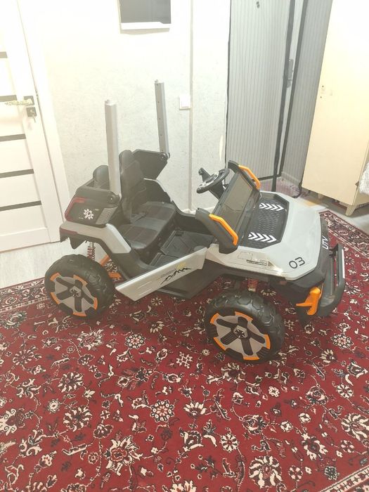 Bolalar uchun moshina yengi