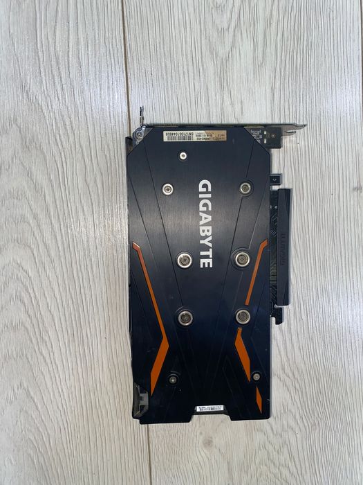 Vand placa video Geforce GTX1050 TI
