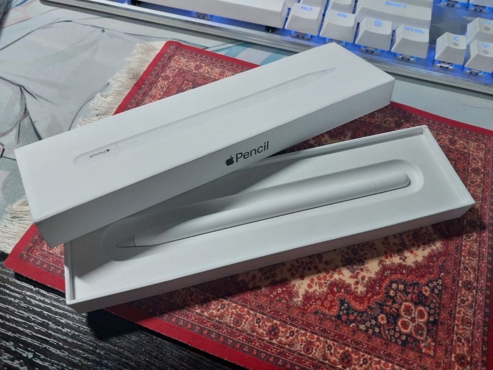 Apple Pencil USB-C Модель A3085