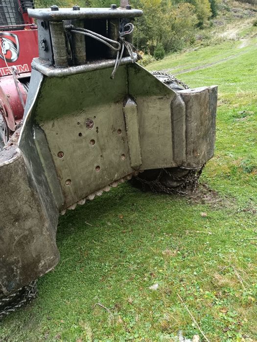 Vând Tractor Articulat Forestier TAF