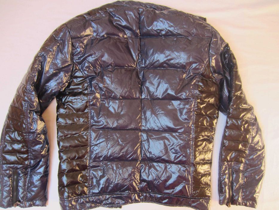 Geaca RekuaIT, masura L, umpluta cu puf, strare f. buna.