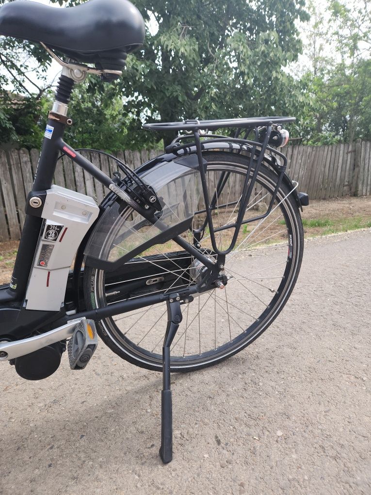 Bicicleta electrica gazele hibrid