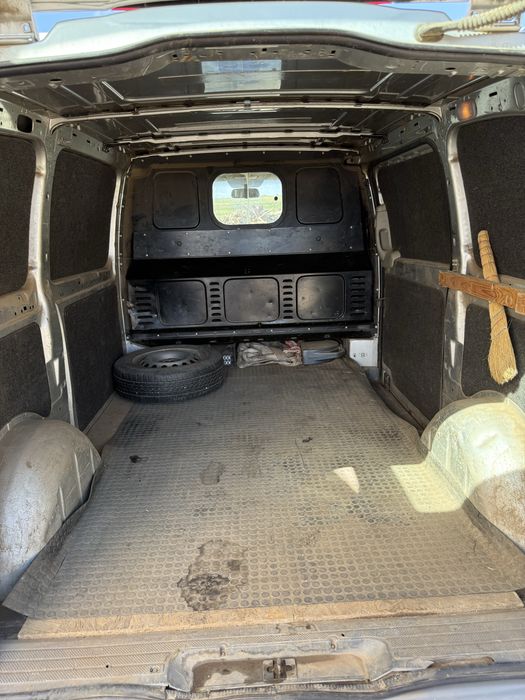 Vand Vito 2.2 diesel din 2005, stare buna de functionare