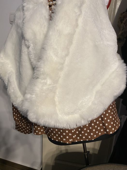 Vestă damă blană artificială, capă albă pentru mirese și geci sport
