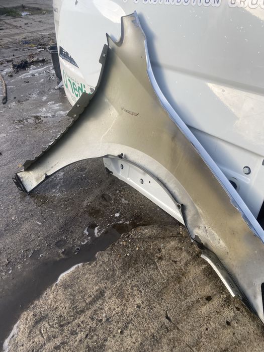 Aripi Fata Stanga/Dreapta Dacia Logan 3