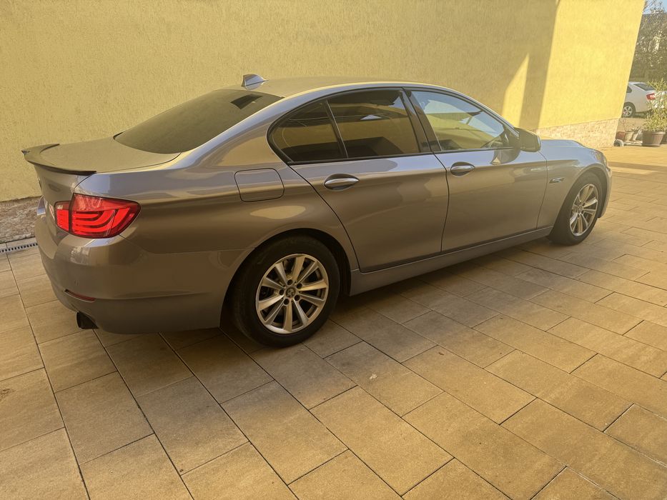 BMW Seria 5 F10 - 535i - motor 3.0 benzina N55 - 306cp - an fab. 2010