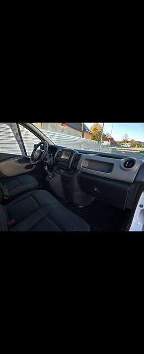 Renault trafic 2015