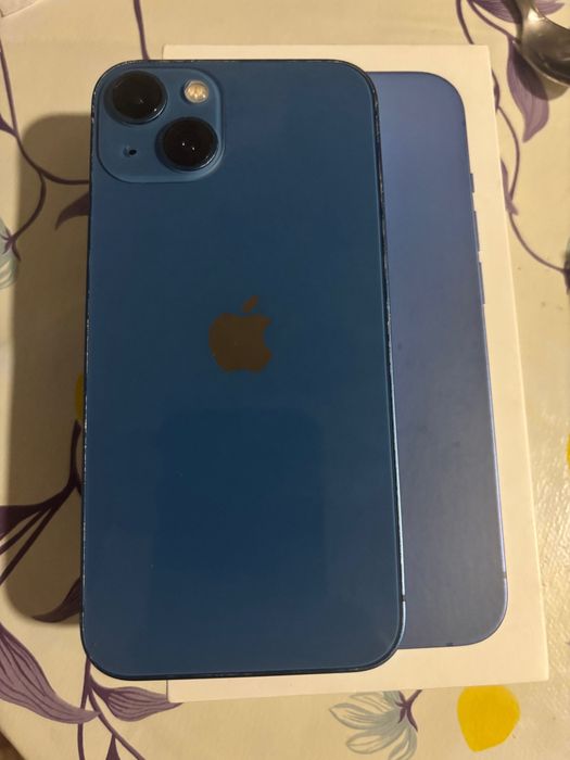 Айфон 13 128 гб  Много запазен един собственик нова батерия