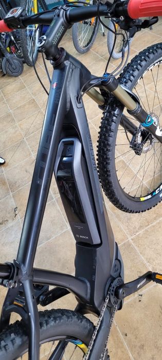 Bicicleta electrica cube