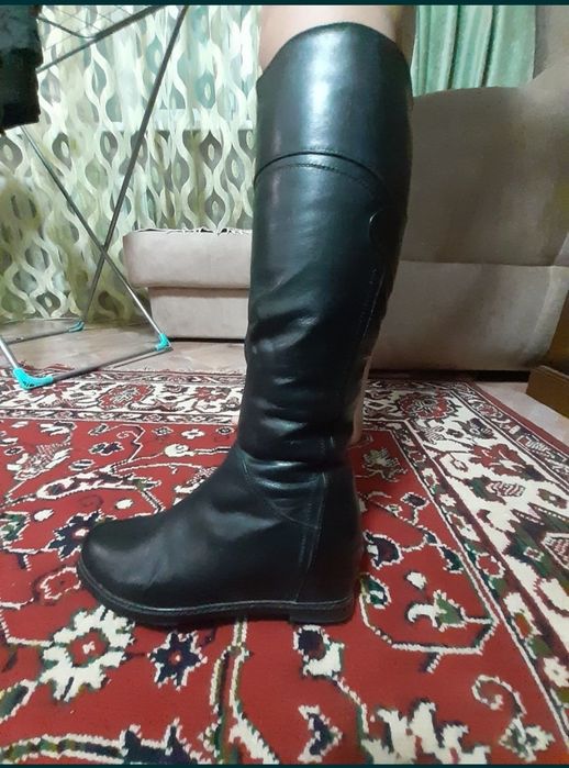 Женские зимние сапоги