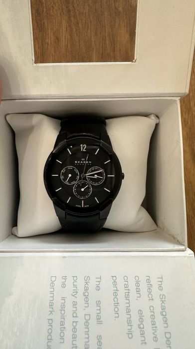 Наручные часы Skagen 856XLBLB