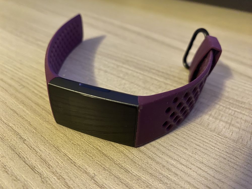 Bratara Fitbit Charge 3