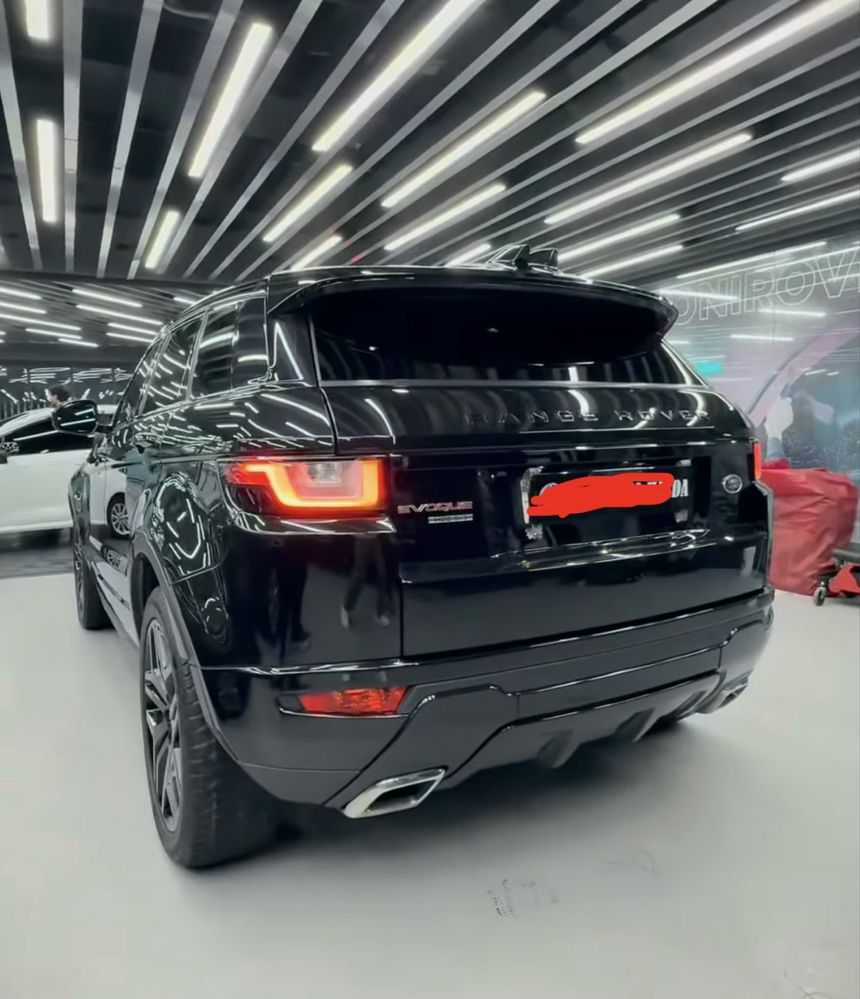 Range Rover evoque Si4