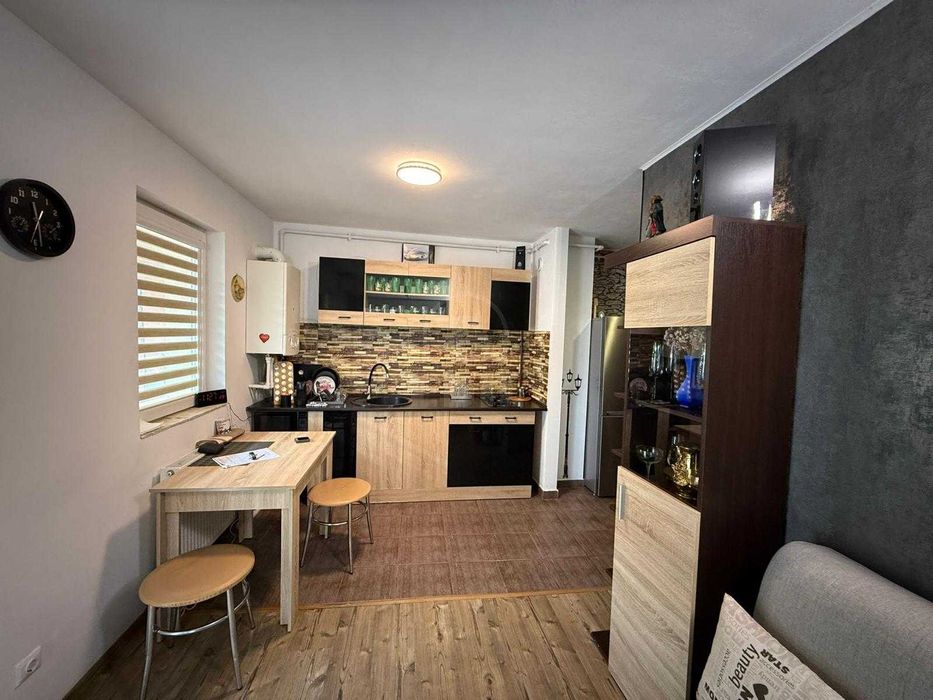 Doar pentru investitie! Apartament 2 camere zona Eroilor
