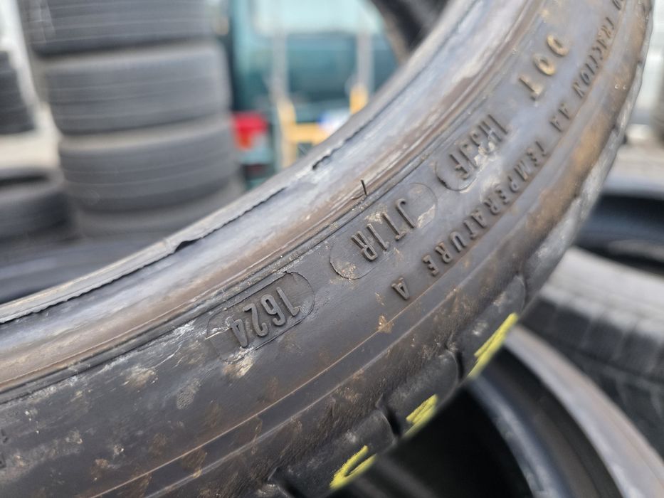 2бр Летни гуми 205 40 17 - Goodyear- DOT 2024