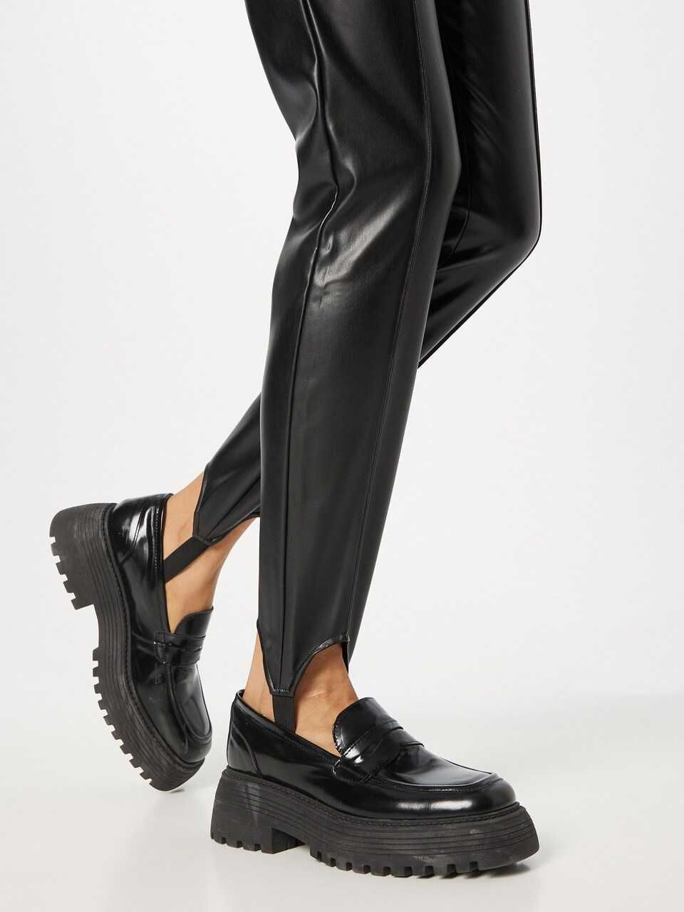 VERO MODA Skinny Fit Клин в Черно