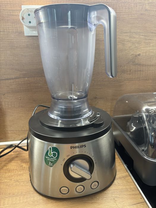 Кухненски робот на Philips