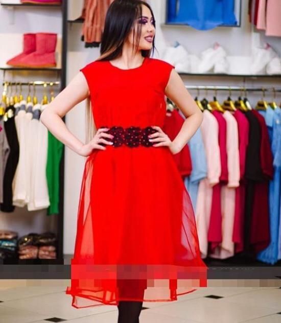 Женское красивое новое платье размер 46-48