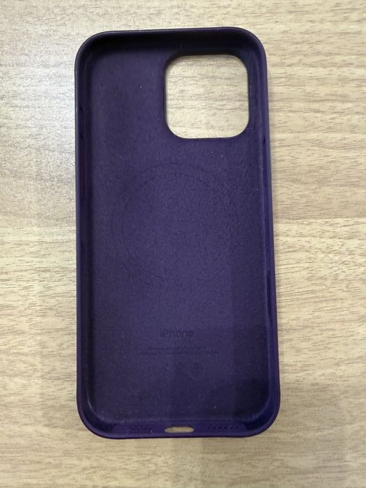 Iphone 16 Pro Max 256 black titanium - 1 г. гаранция към магазин Зора