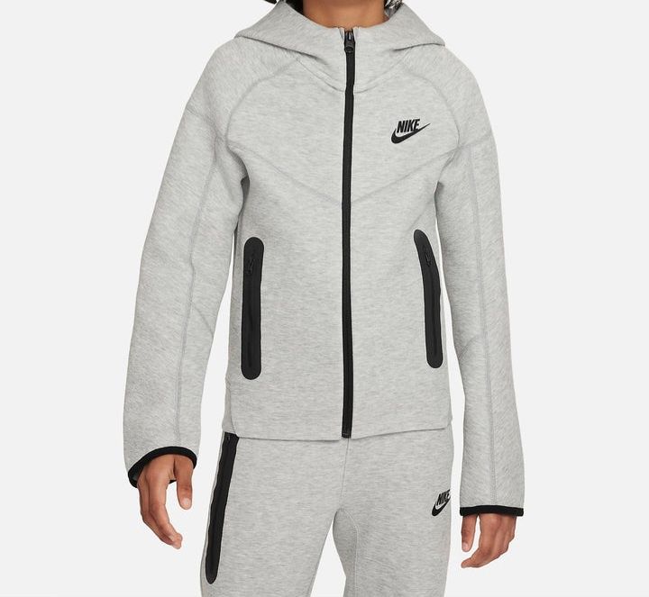 Nike tech fleece оригинален юношески спортен екип
