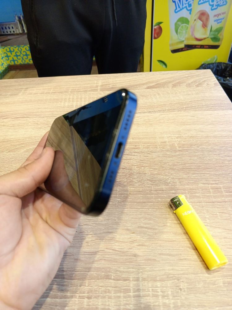 IPhone 15.