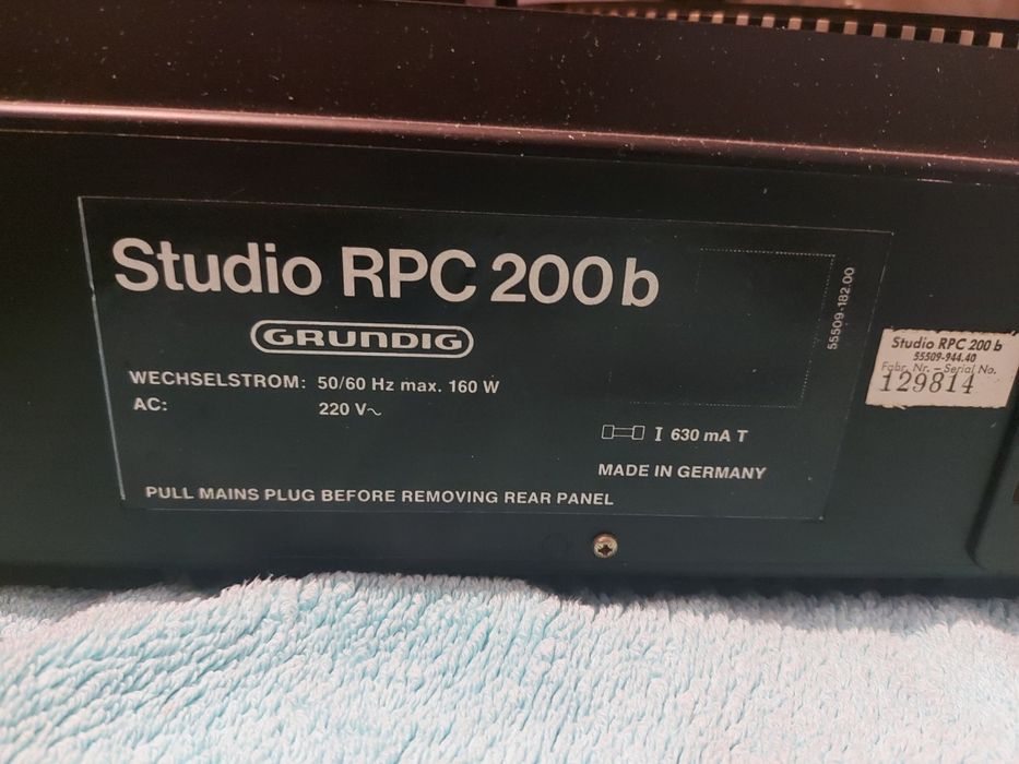 Уредба с грамофон GRUNDIG