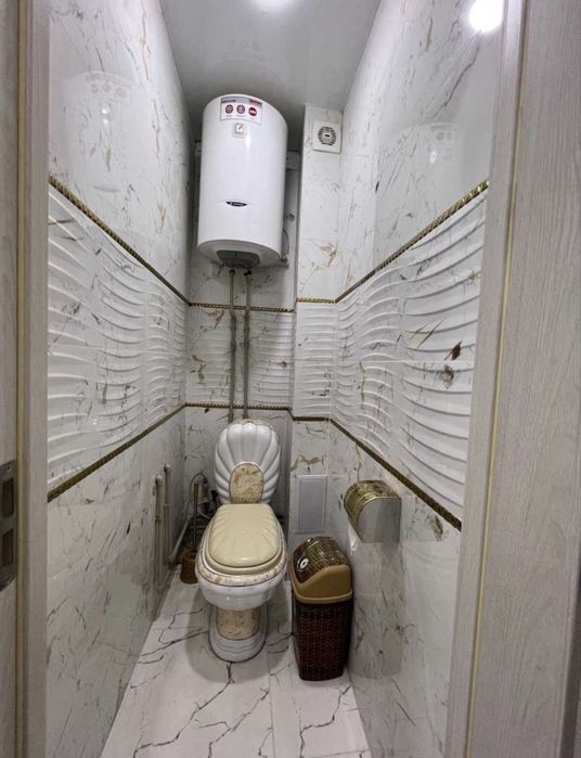 Сдаётся кв ор-р Художников Метро Бий 2/2/5 ро-н Мирзо-Улугбекский!237