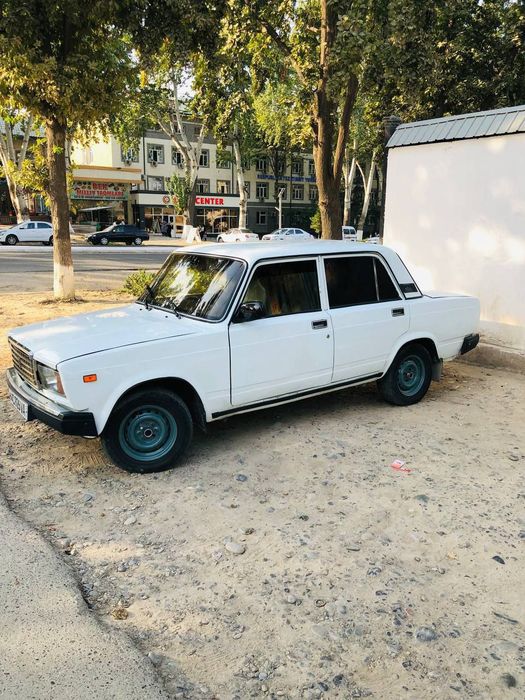 Jiguli 2107 holati yaxshi