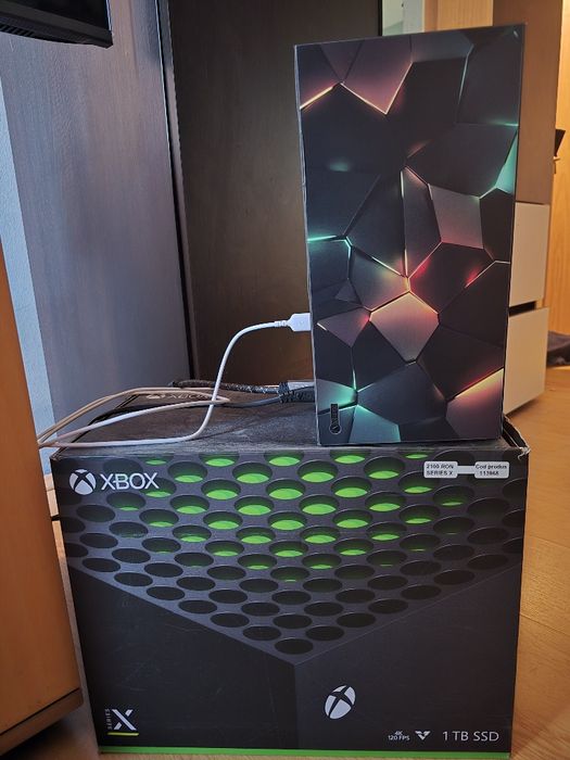 XBOX series X, 1TB SSD + 2 controllere wireless, 1 cu fir + Jocuri