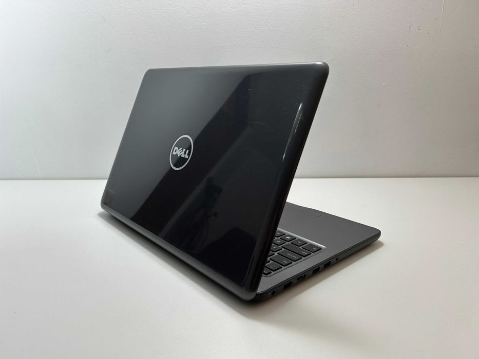 Dell I7 AMD Radeon Gaming SSD 15.6 inch Lichidare stoc Garantie