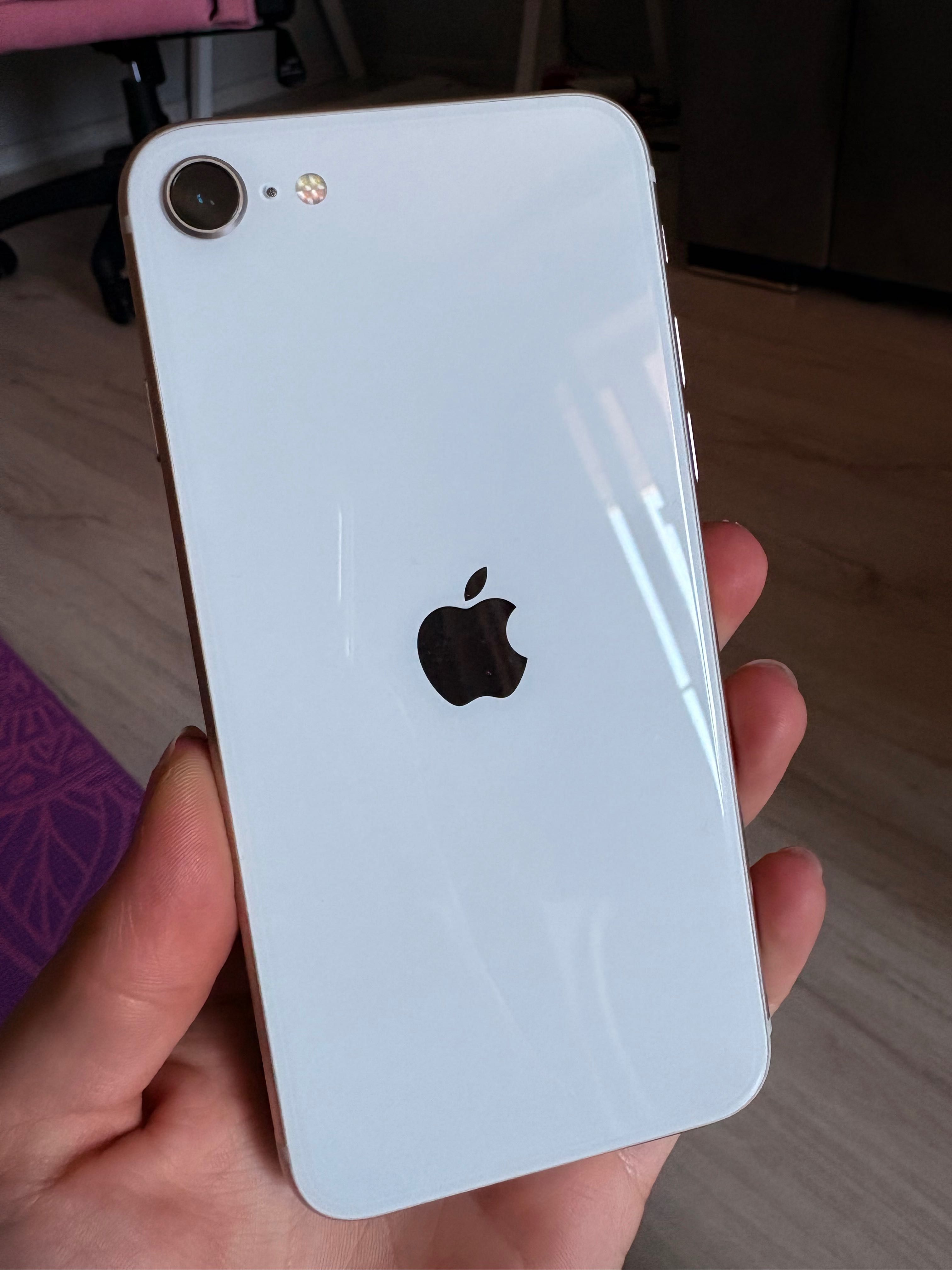 iPhone SE 2022 128GB