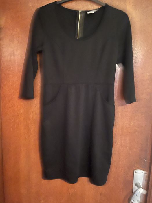 Rochie iarna cu buzunare , neagra , L
