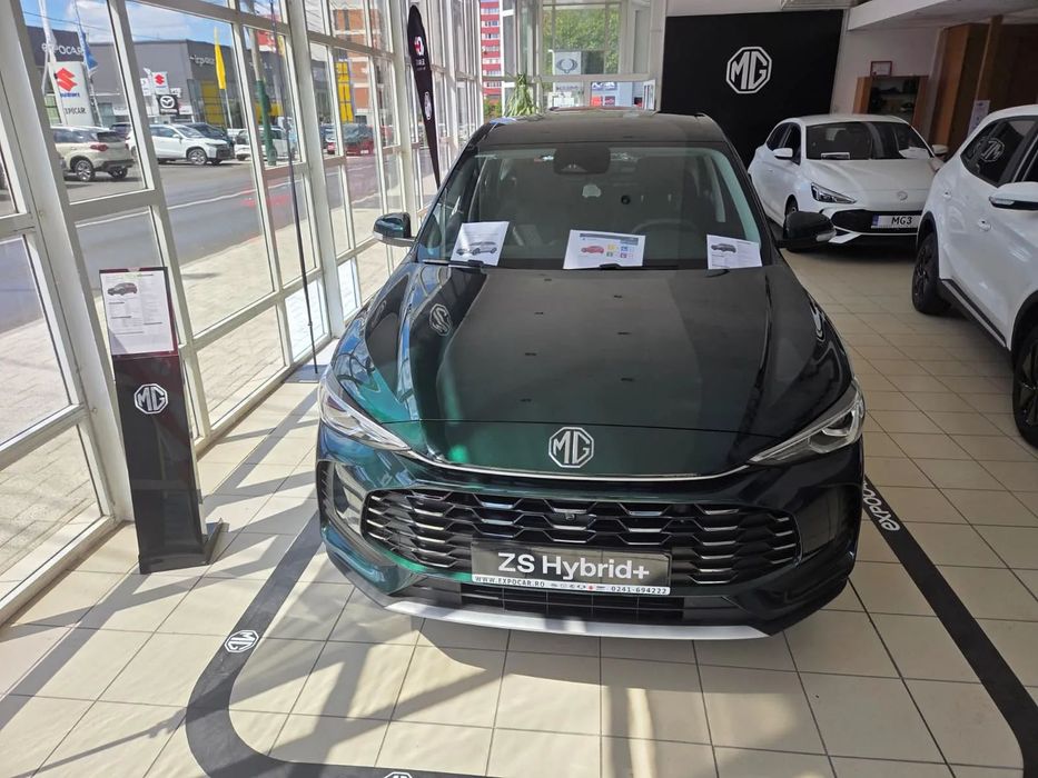 MG ZS HEV MG ZS HEV - Hybrid - Pachet Explore