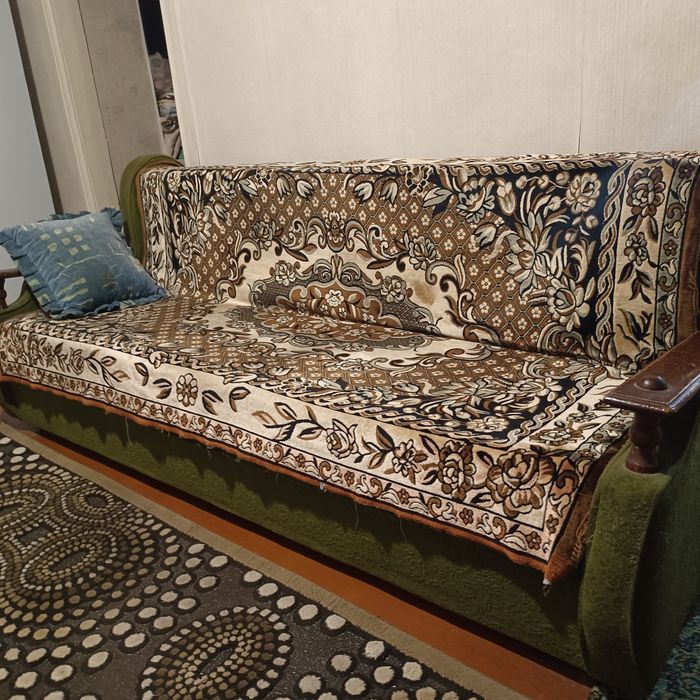 Диван книжка зеленый