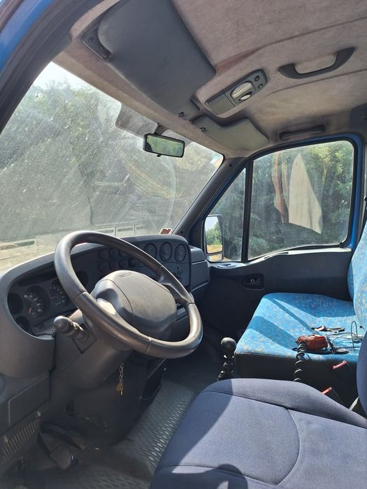 Vând iveco daily basculabil cu macara 35c13