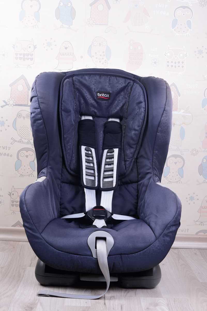 Britax Römer Duo стол за кола