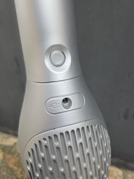 Акумолаторна прахусмусачка Bosch