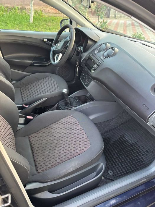 Vand Seat Ibiza 1.2 benzina an 2010