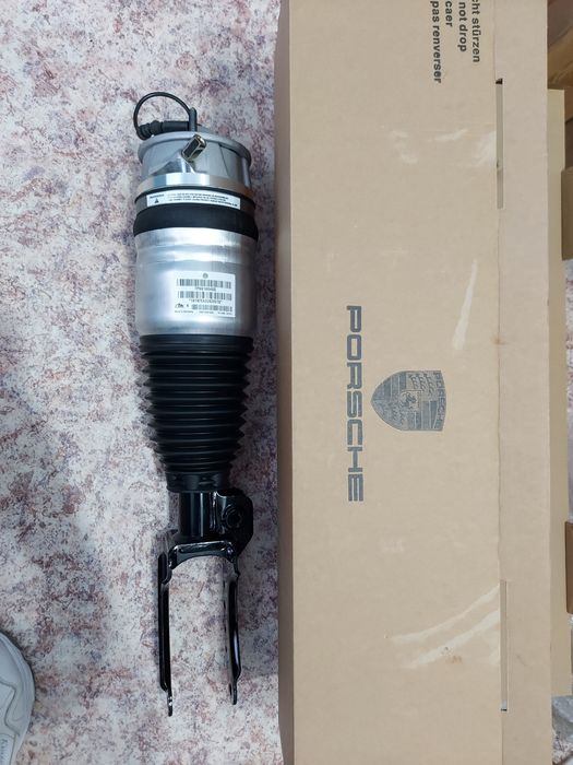 Пневмостойки передние на порш каен,ауди А8,фольксваген туарег