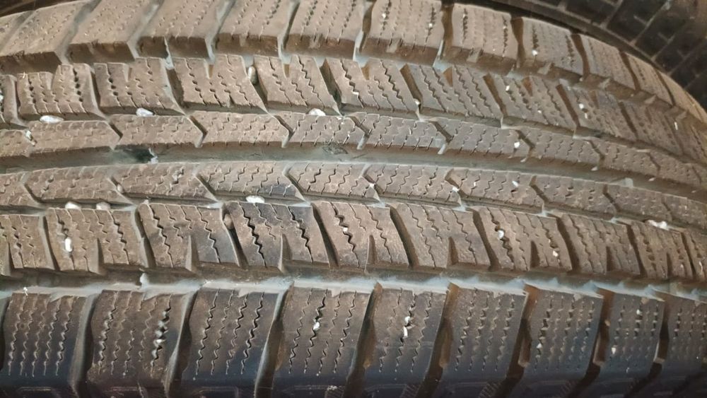 Продам бу резину