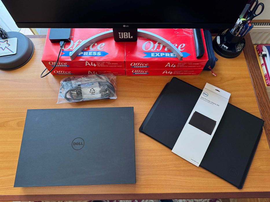 Vând LAPTOP DELL XPS 15-9560