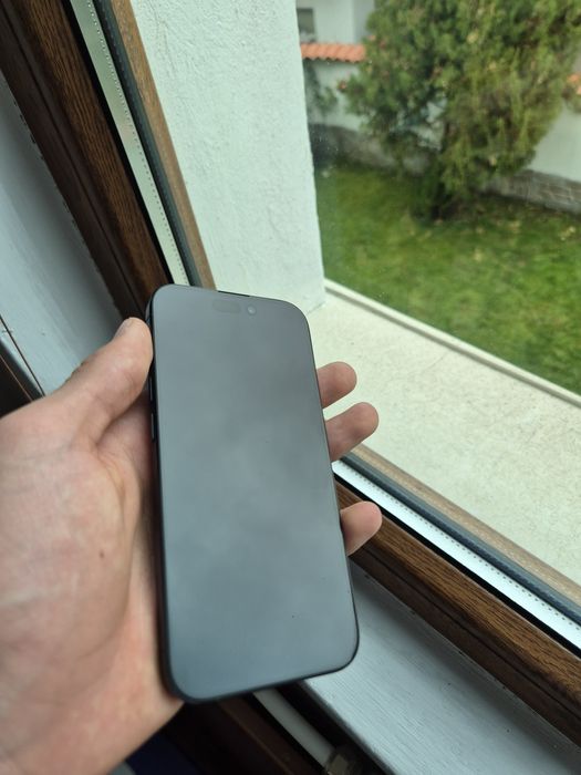Като Нов Apple Iphone 15 Pro Фактура 100% Батерия