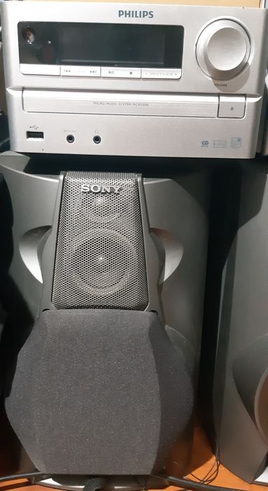 Mini combina Philips - boxe sony