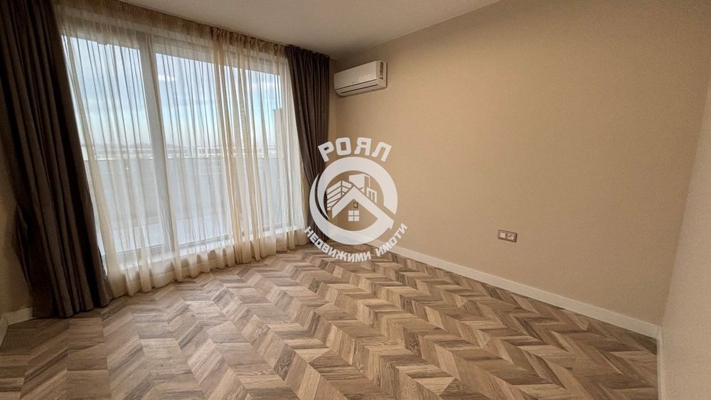 Продава се Тристаен апартамент в Пловдив, Христо Смирненски - 111 кв.м за 1711 €/кв.м - Снимка #5