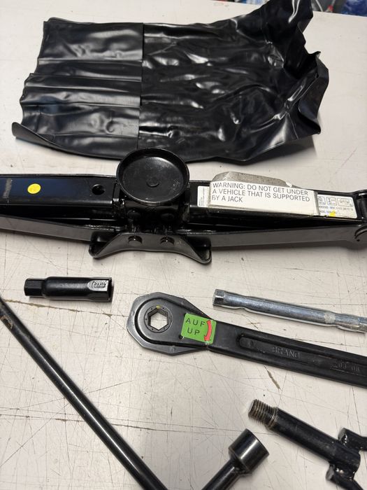 Cric original mercedes vito viano