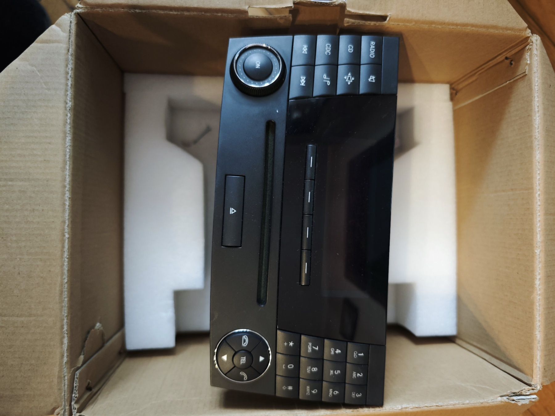 Оригинална медия за w219 и w211