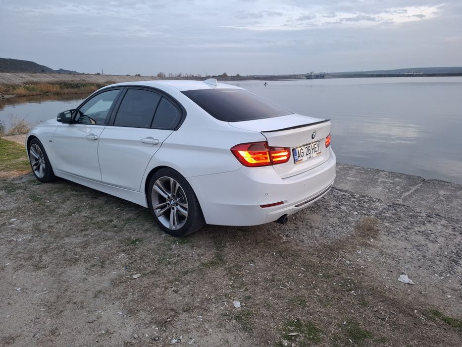 BMW 320 D- SPORT LINE/F 30 Deosebit