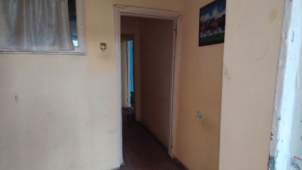 Jizzax shahrida 2 xonali kvartira sotiladi